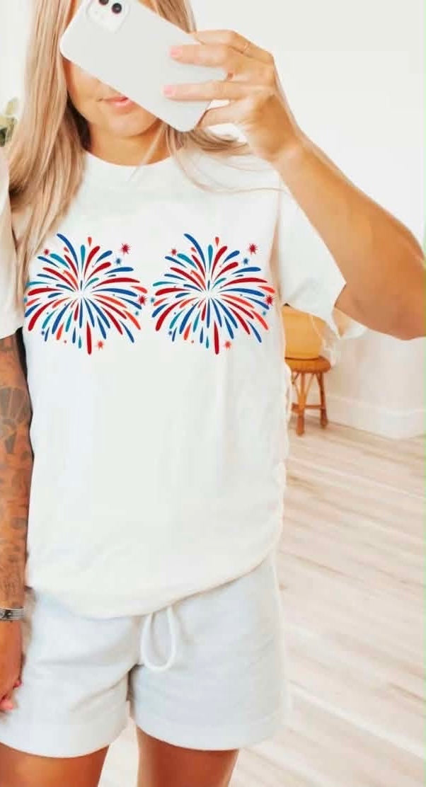 just here for the fireworks couple tees