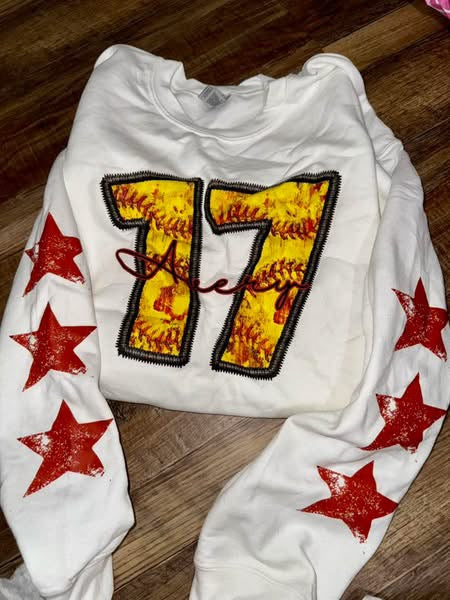 Avery #17 white gildan sweatshirt XL just pay shipping!